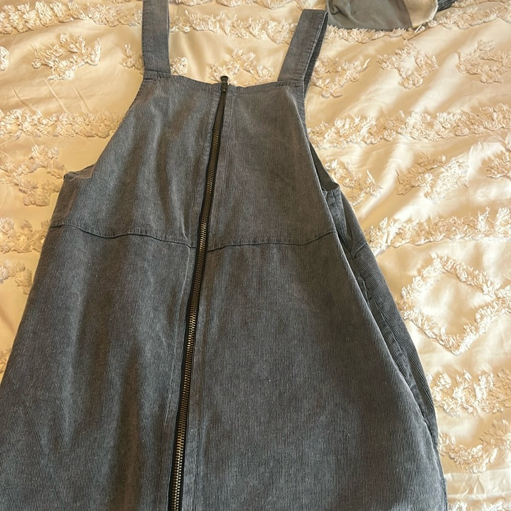 Grey corduroy dress with zipper